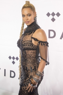 TIDAL X: 1015 – Star-Studded Benefit Concert Hosted by TIDAL and Robin Hood.